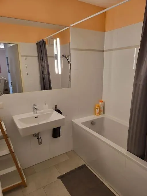 Enjoy Vienna Apartment 0*,